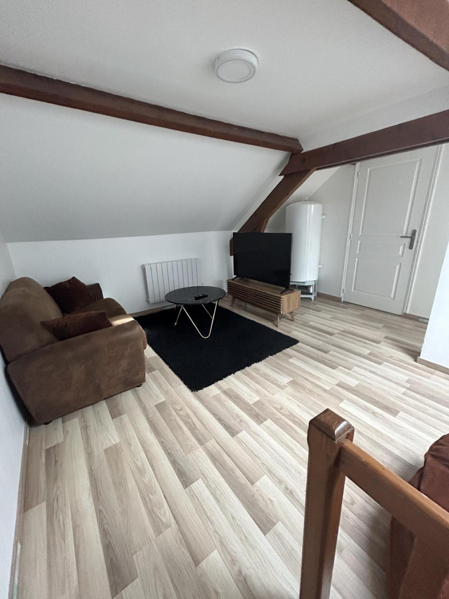 Grand Cru * Magnifique Duplex Au Coeur D'Epernay Διαμέρισμα Εξωτερικό φωτογραφία